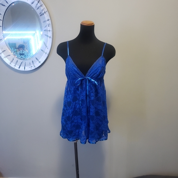 Cobalt blue lace slip - Picture 5 of 7